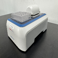 Thermo Scientific NanoDrop Eight Spectrophotometer image 1